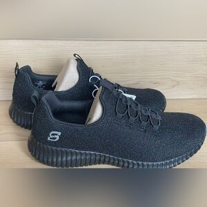 Skechers hands free Women’s Sneakers Athletic Memory Foam Black Size 8.5